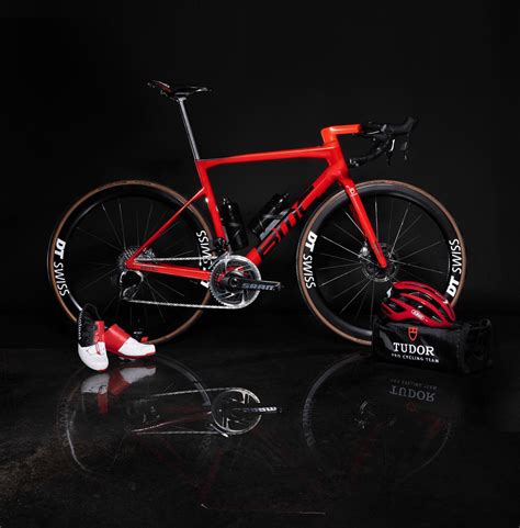 TUDOR PRO CYCLING TEAM 